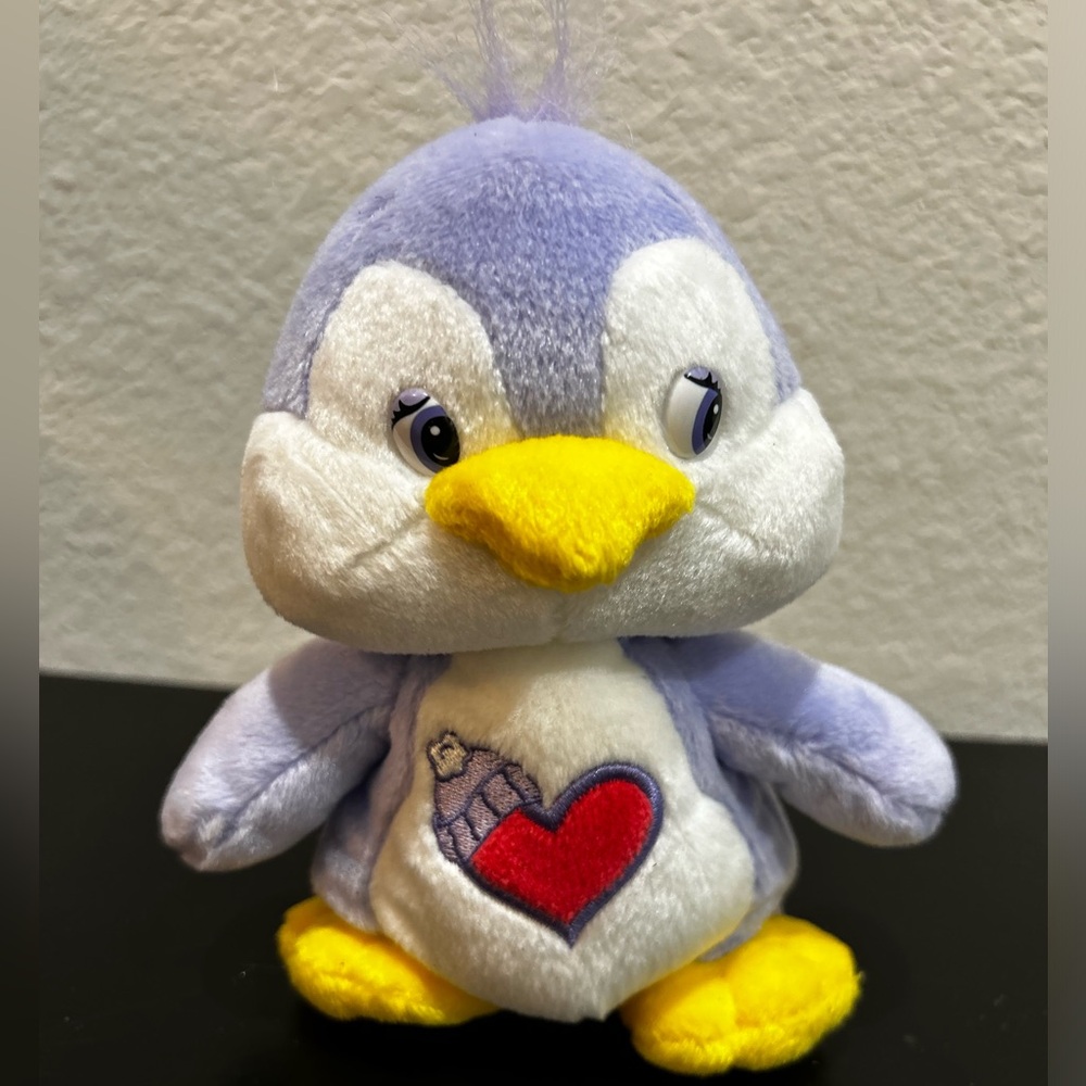 Care Bear Cozy Heart  Penguin 7" Pre-owned 2003 Plush